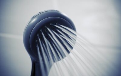 Die Gefahr aus der Dusche: Hygiene-Tipps für Trinkwasser-Installationen