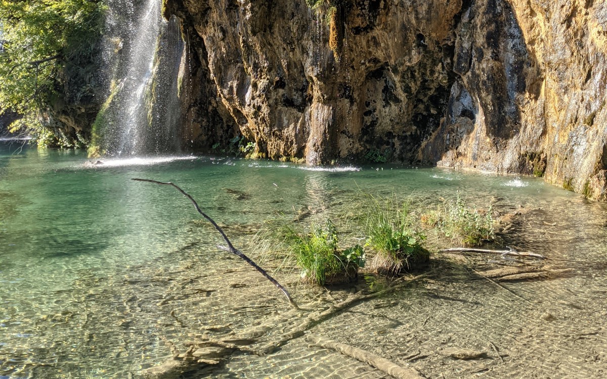 Example of a karst system in the Plitvice Lakes National Park in Croatia: Karst groundwater aquifers are major and important habitats.